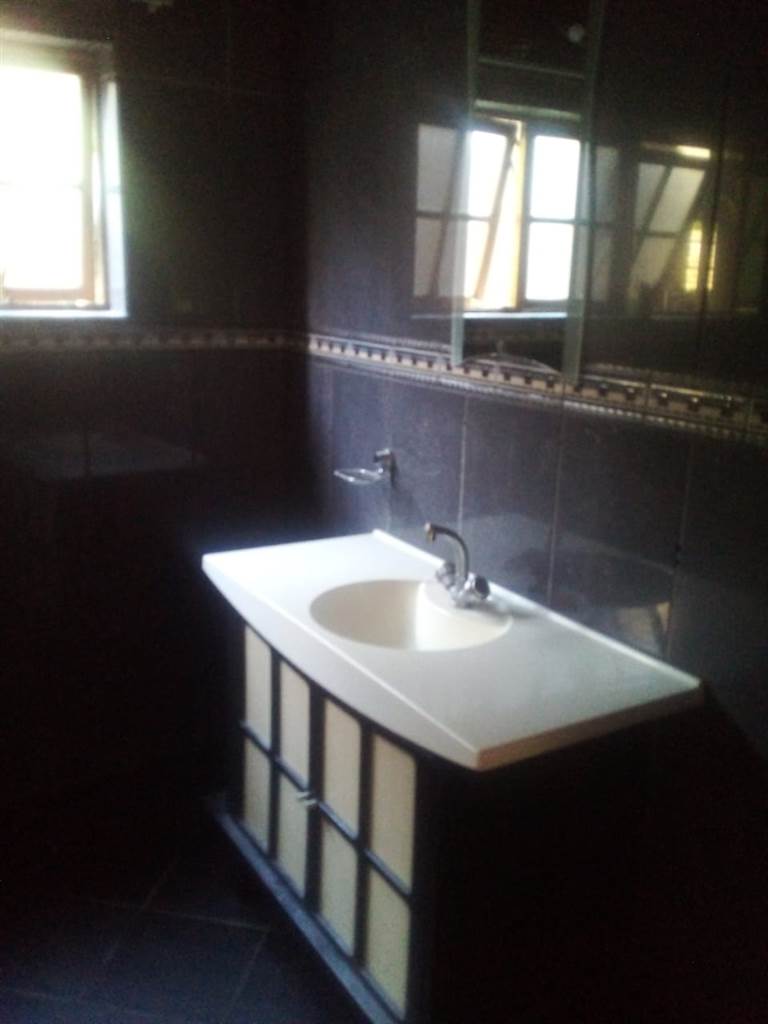 To Let 3 Bedroom Property for Rent in Ifafi North West